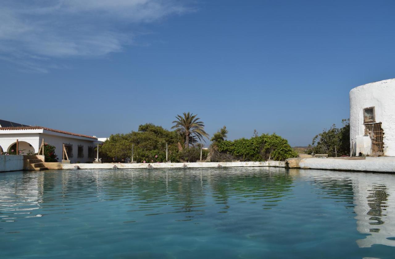 Cortijo La Molina De Cabo De Gata Pensionat Exteriör bild